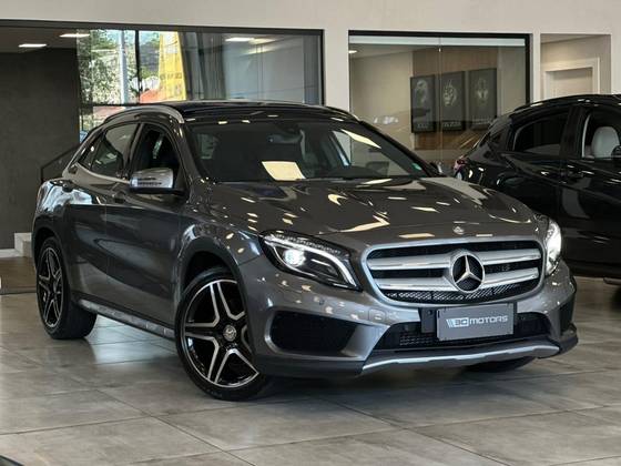 MERCEDES-BENZ GLA 250 2.0 16V TURBO GASOLINA SPORT 4P AUTOMÁTICO MERCEDES-BENZ GLA 250 2.0 16V TURBO GASOLINA SPORT 4P AUTOMÁTICO